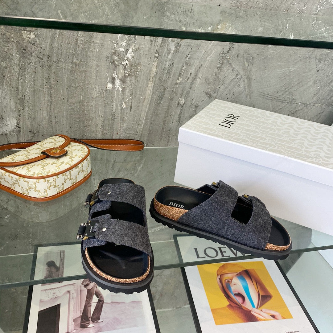 DIO Sandals