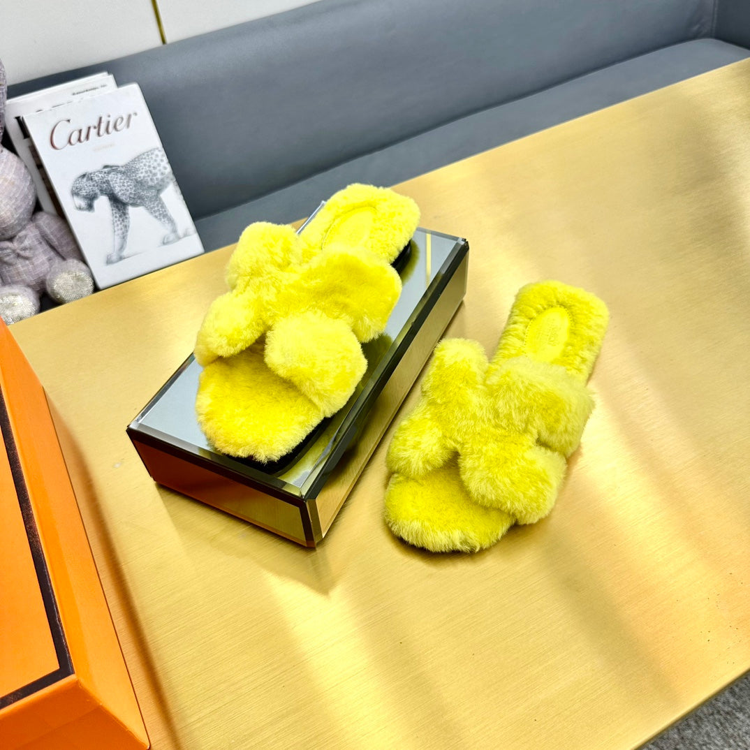 ORAN SHEARLING SANDALS SUNSHINE YELLOW