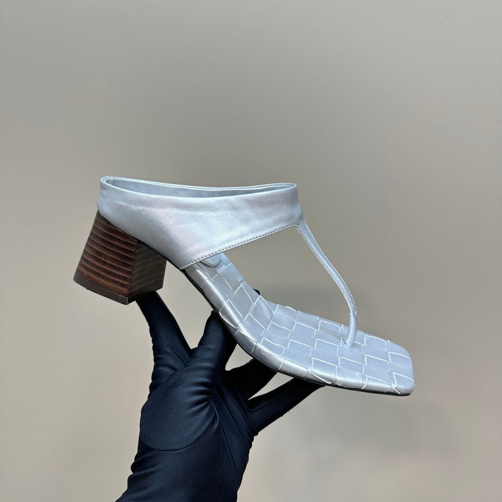 MARELLA THONG IN SILVER LEATHER WITH SIGNATURE INTRECCIATO INSOLE 55 MM
